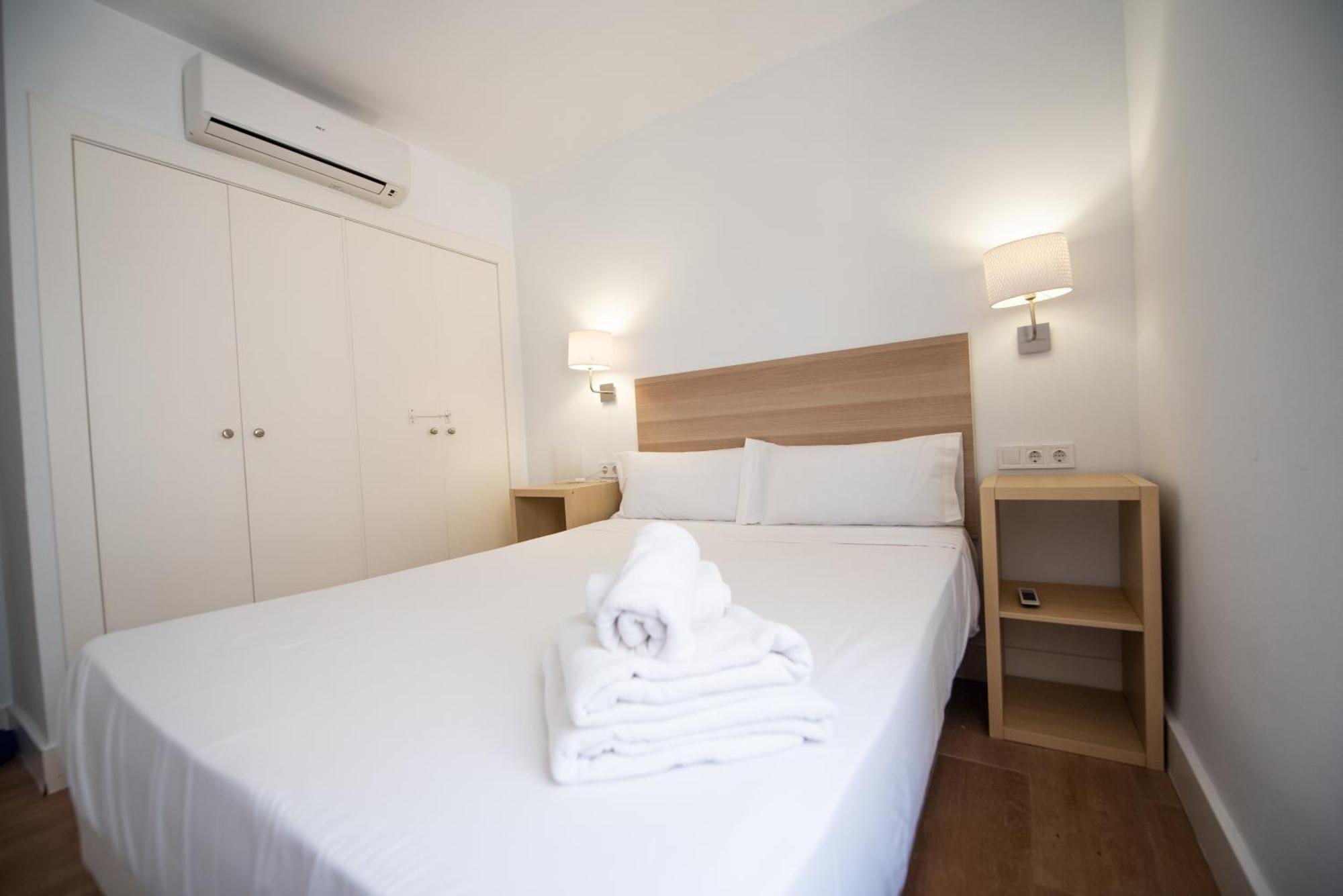 Apartamento Centrico La Merced 2 - Free Parking & Free Gym Apartment Málaga Exterior foto